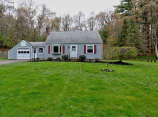 158 Concord Rd, Wayland, MA 01778