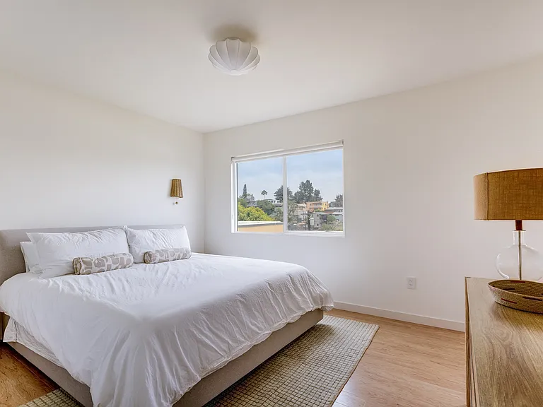 815 1/4 Kodak Dr — Photo 6