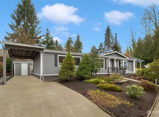 17306 Woodcrest Dr NE, Bothell, WA 98011