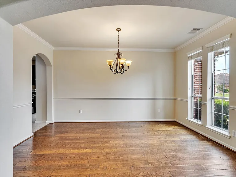 28006 Hollyfare Dr — Photo 10