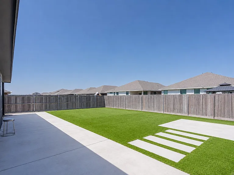 6403 Globe Life Ct — Photo 16