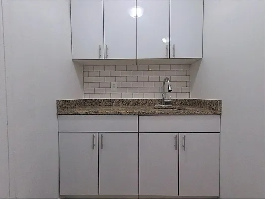 Rented by Green Home NY Realty LLC | media 26