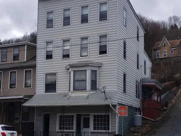 203 W Centre St, Ashland, PA 17921