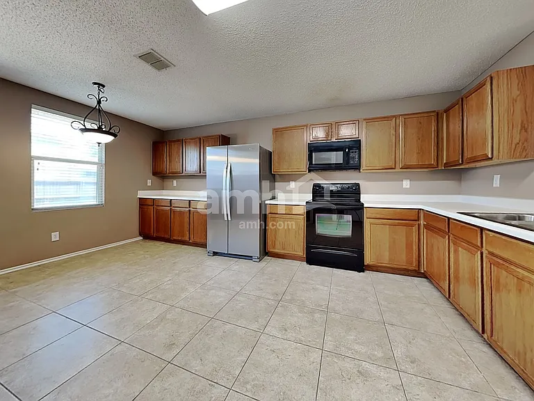 3028 Misty Ridge Ln — Photo 4