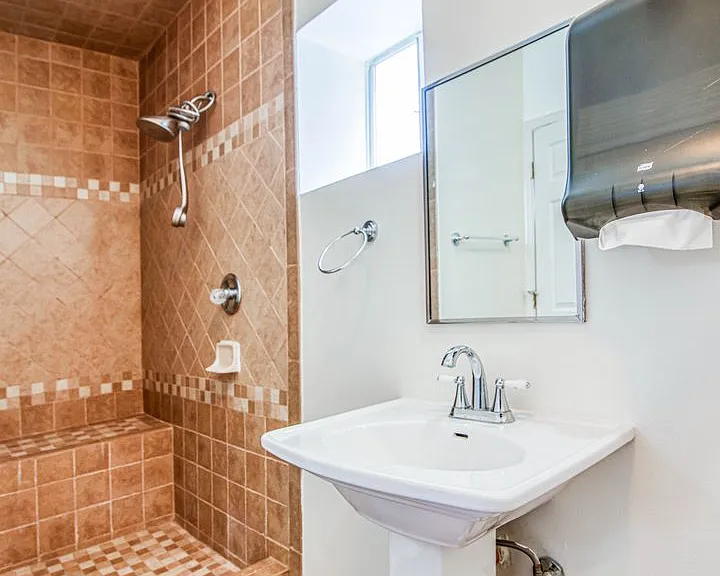 2909 Copper Ave — Photo 65