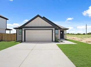 7021 Trestle St, Fort Worth, TX 76036