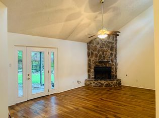 17322 Modbury St, Spring, TX 77379