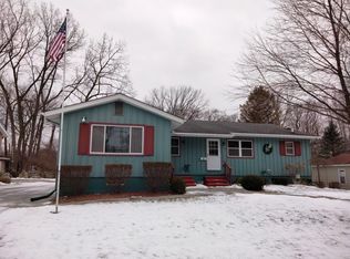 1514 Jones Pl, Port Huron, MI 48060