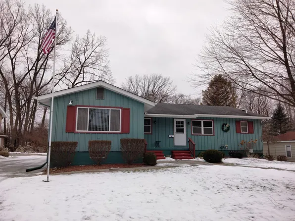 1514 Jones Pl, Port Huron, MI 48060