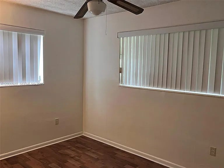 20341 SW 117th Ave — Photo 10