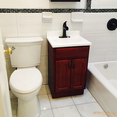 Rented by aptsandlofts.com | media 33