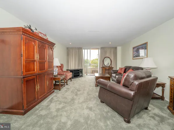 100 West Ave #408, Jenkintown, PA 19046