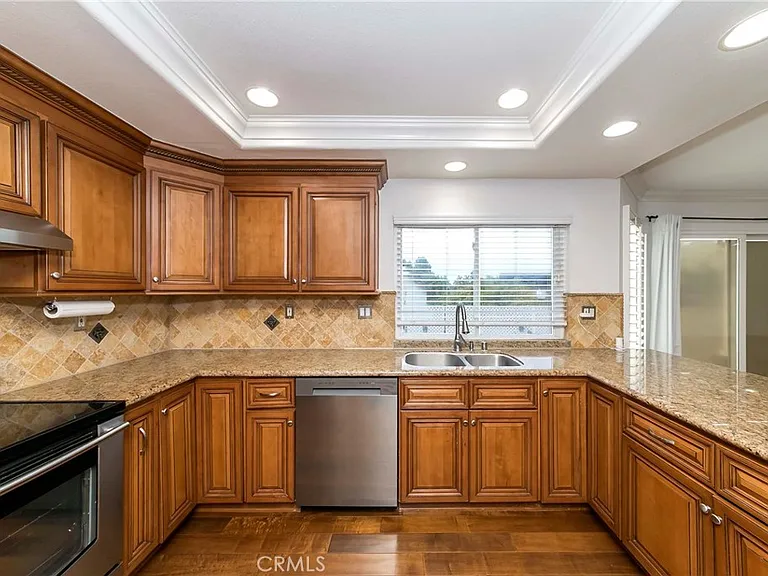 424 Sand Cyn — Photo 18
