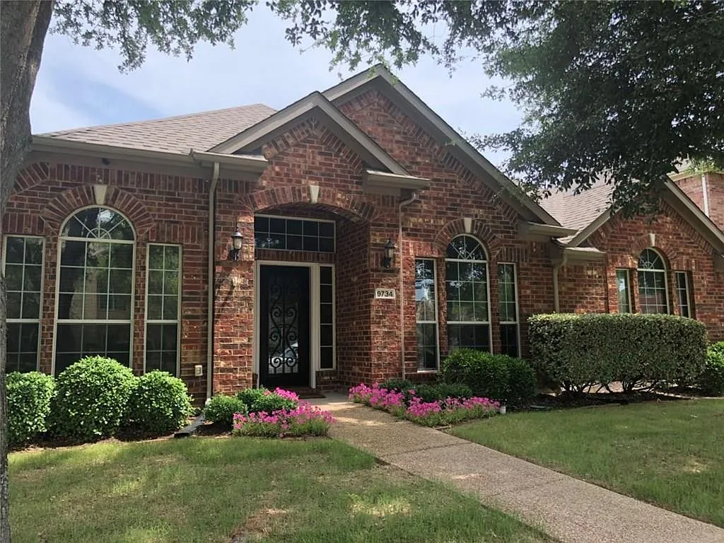 Photo 1 of 15 - 9734 Dragonfly Dr - Frisco, TX Primary Photo - 9734 Dragonfly Dr