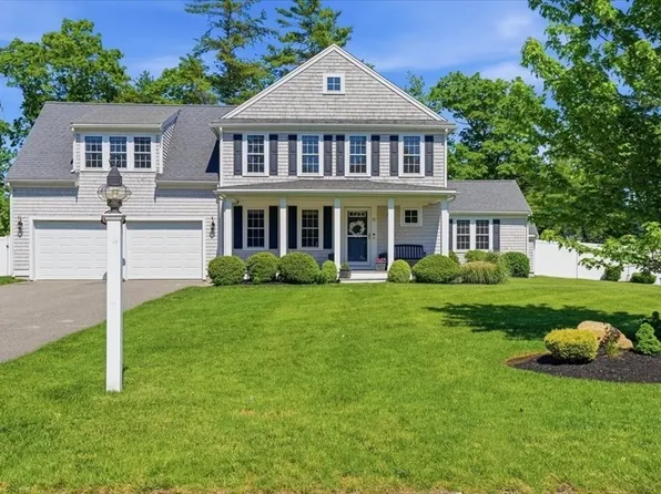 71 Fountain Knoll Ln, Kingston, MA 02364