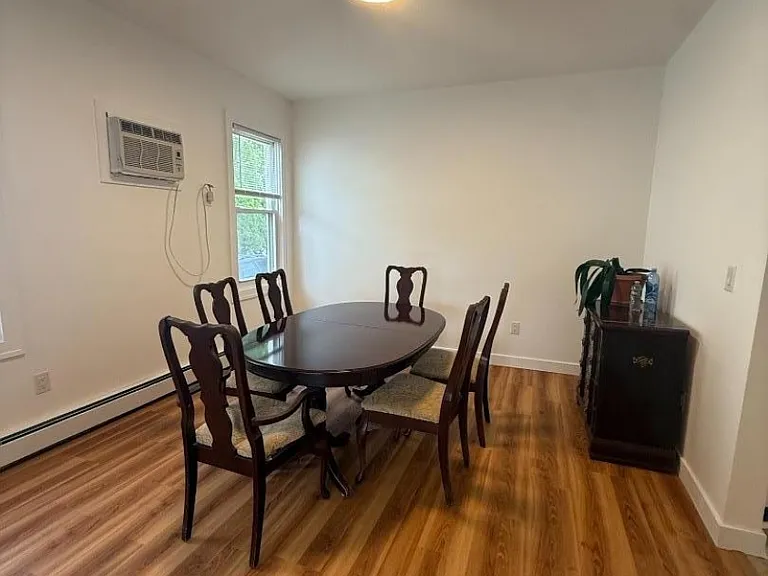 120 Market St #1 — Photo 3