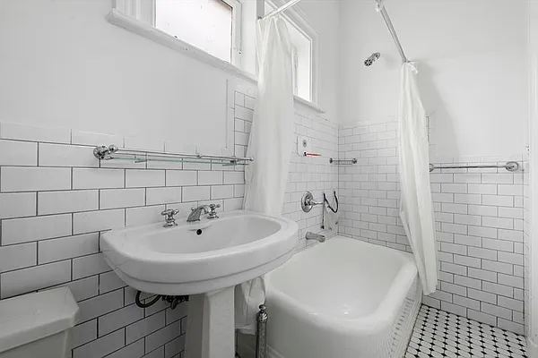 Rented by Douglas Elliman | media 16