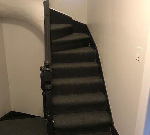 2nd floor landing newly installed carpet