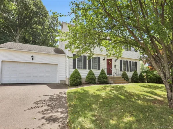 65 Bystrek Drive, Middletown, CT 06457