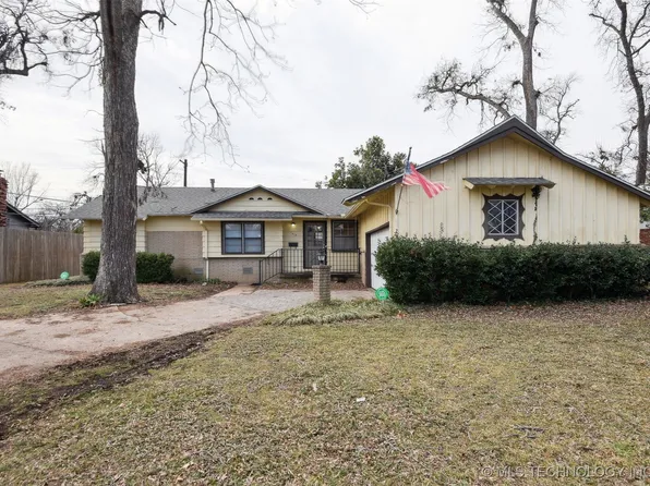 1618 E 56th Pl, Tulsa, OK 74105
