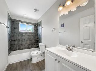 9605 Mimbrough St, Houston, TX 77029