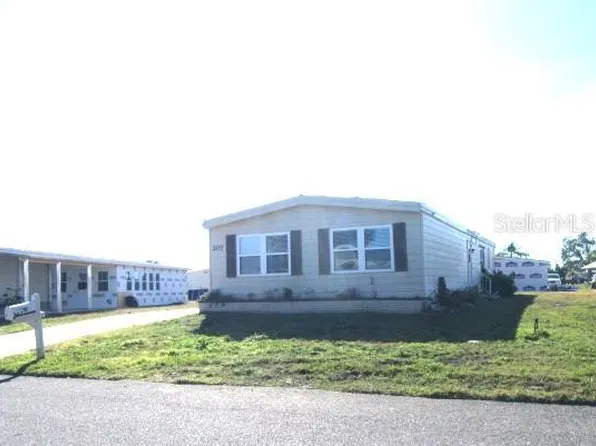 207 Schooner St, North Port, FL 34287