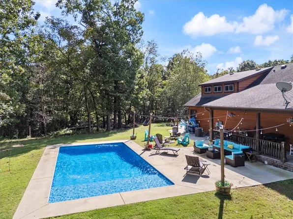 22624 Marsh Rd, Siloam Springs, AR 72761