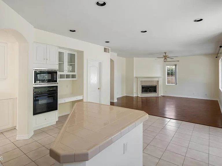 721 Owen Ct — Photo 9