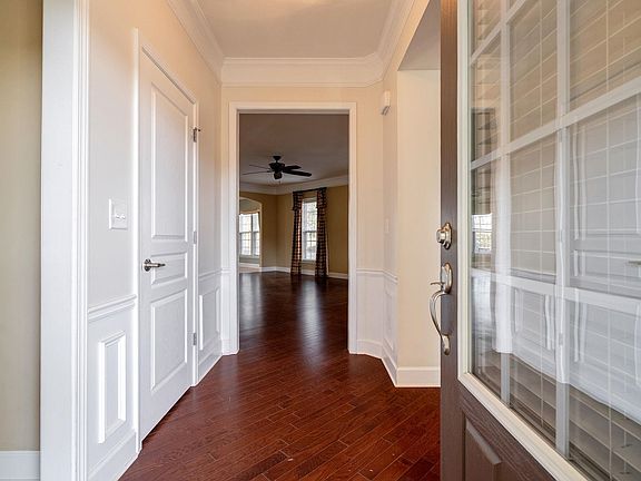 5th image of 1021 Seaworthy Rd