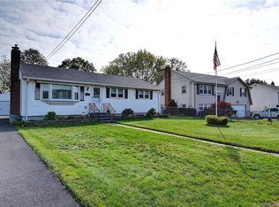 68 Skinner Rd, Berlin, CT 06037