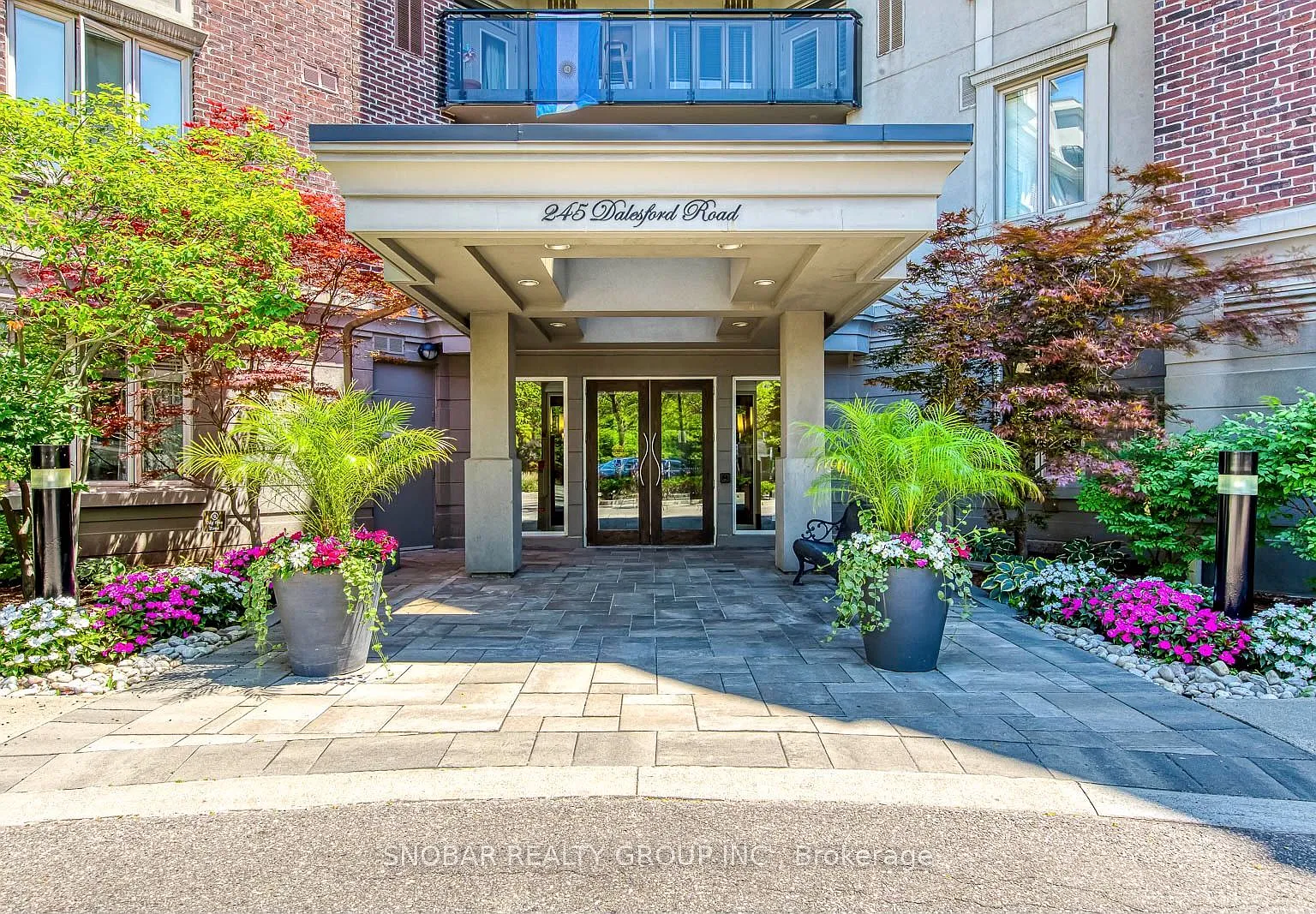 2 bed, $2,600 — Photo 1