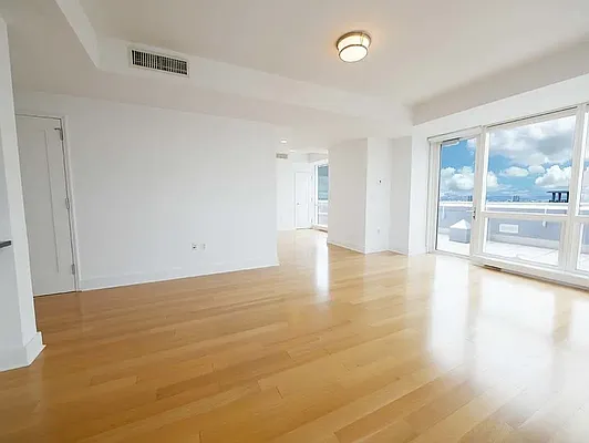 Rented by Rachel Realty | media 5