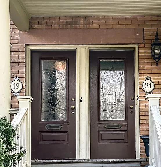21 Melgund Rd #MAIN LOWER — Photo 2