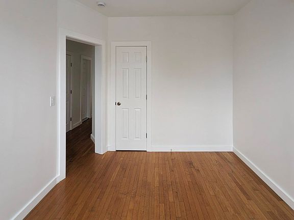 5th image of 61-10 Flushing Ave #3B