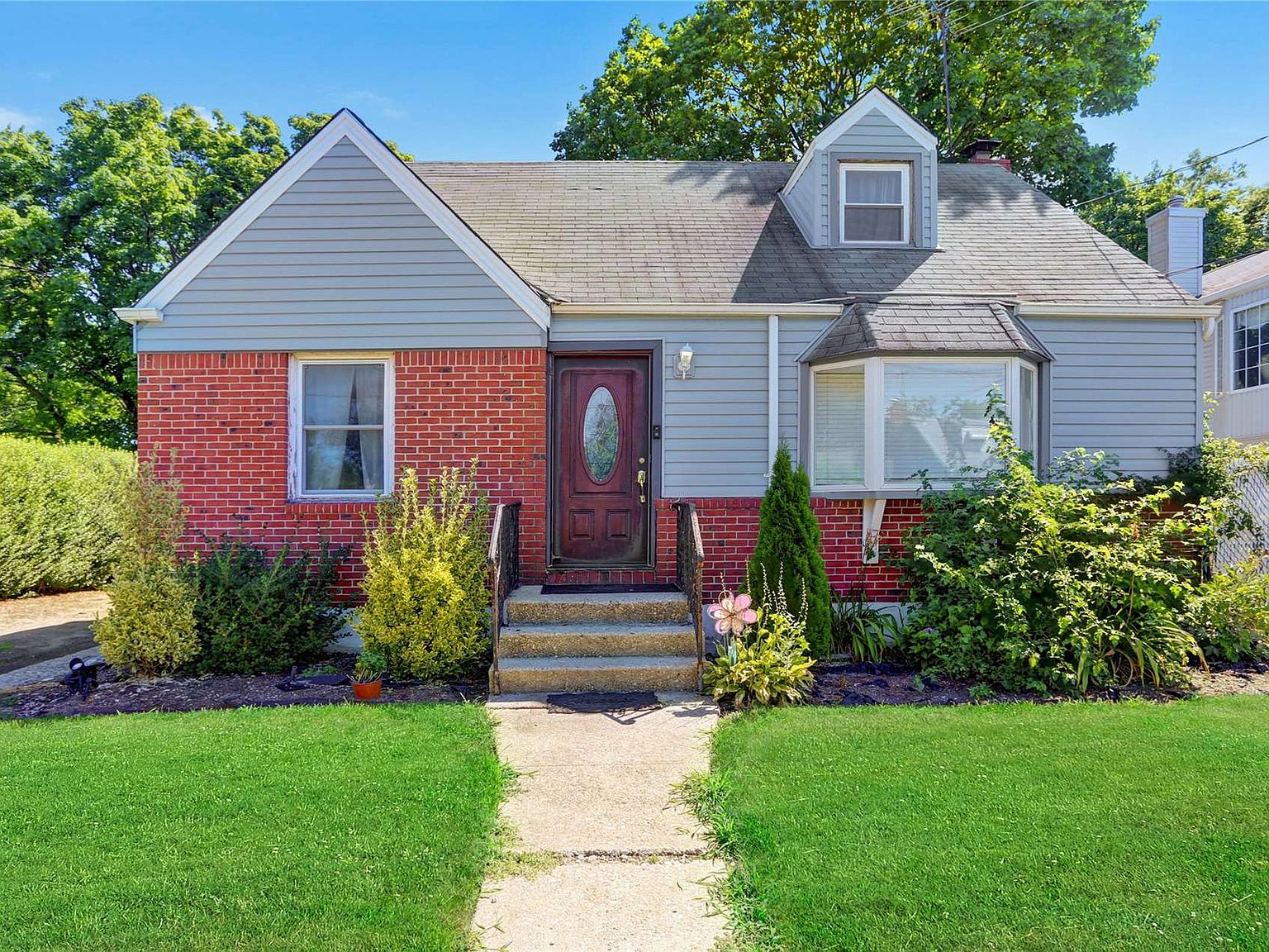 274 Rhodes Avenue, Hempstead, NY 11550 Zillow