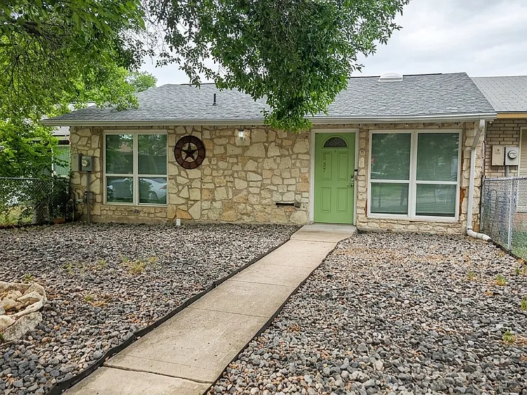6507 Spring Lark St — Photo 13