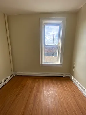 Rented by NYC LUXURY APT RENTALS CO LLC | media 3