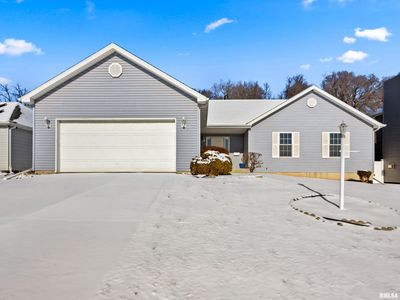 725 W Spring Hollow Ln, Peoria, IL, 61605