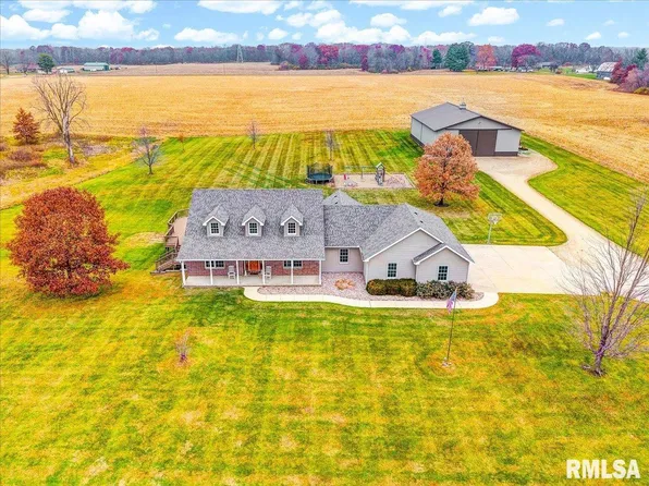 26773 N Copperas Creek Rd, Canton, IL 61520