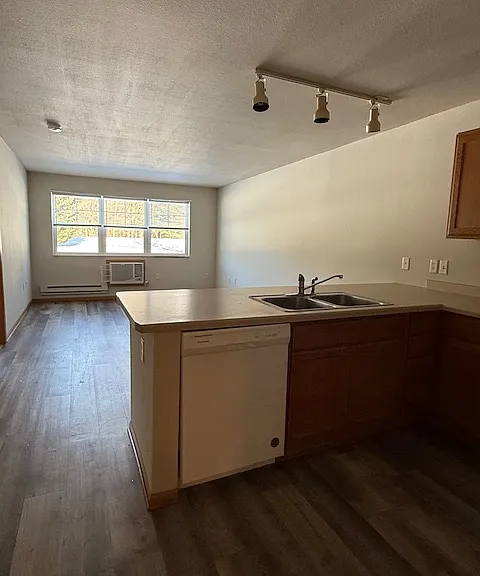 739 W Lucas Ln #819 — Photo 6