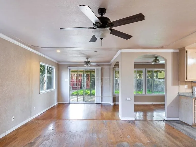 7952 Dominion Way — Photo 6