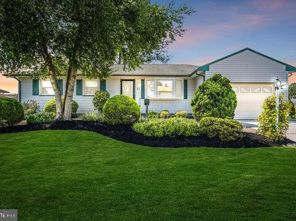 21 Banbury Rd, Hamilton, NJ 08690