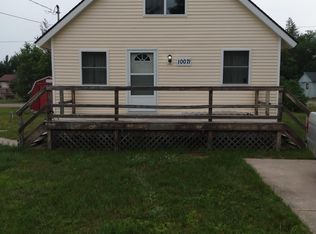 10071 Woodlawn St, Saint Helen, MI 48656