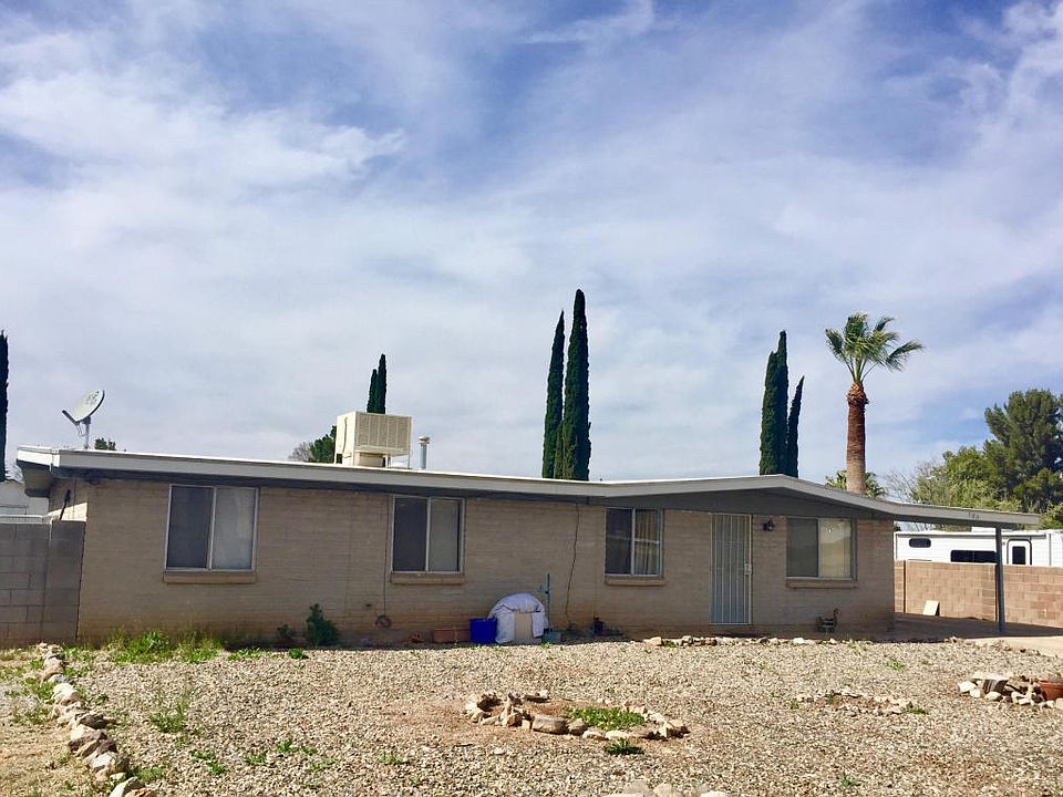 2nd image of 189 School Dr