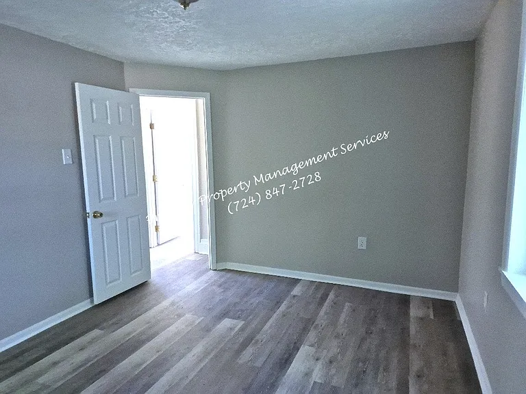 1521 4th Ave — Photo 9
