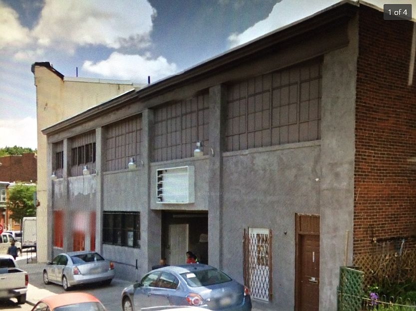 2nd image of 3820 Baring St