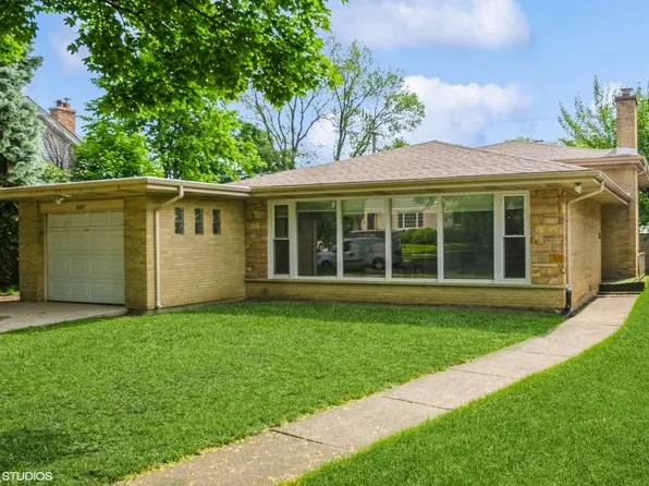 6647 N Monticello Ave, Lincolnwood, IL 60712