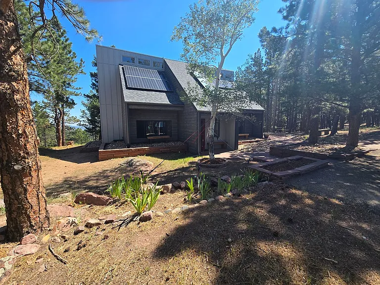 2792 Lee Hill Dr — Photo 41