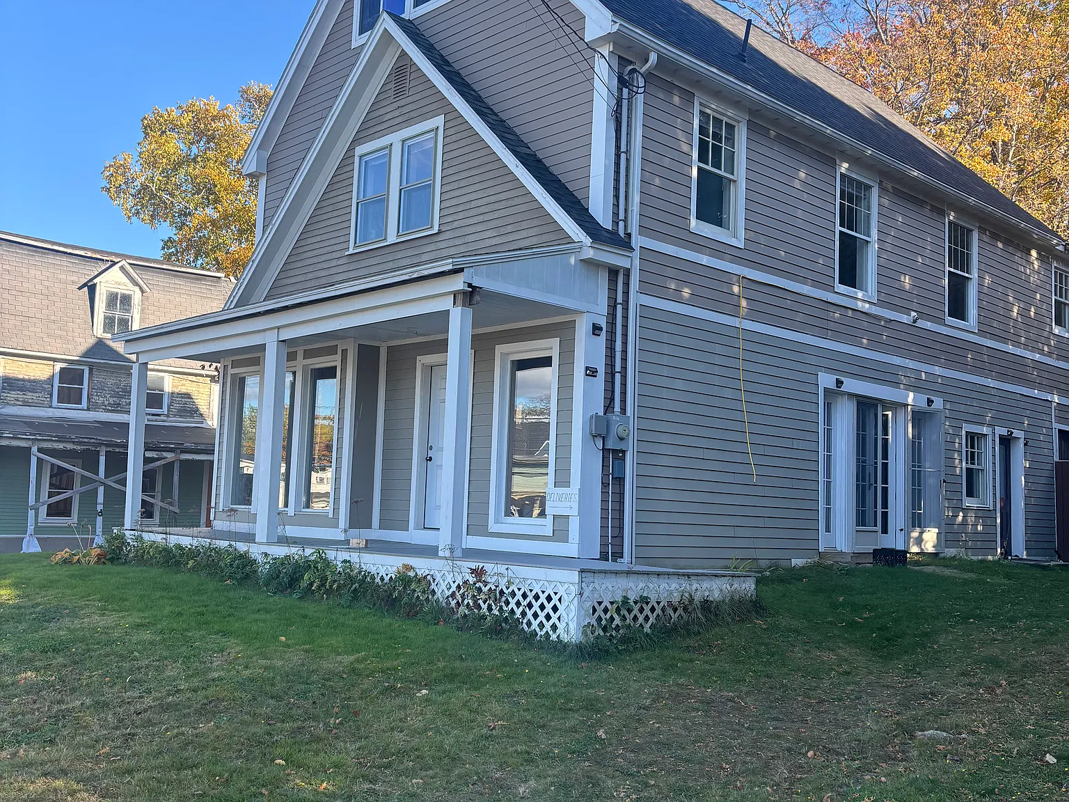 2016 Main St — Photo 1