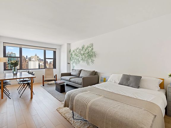 2nd image of 115 E 9th St APT 17K